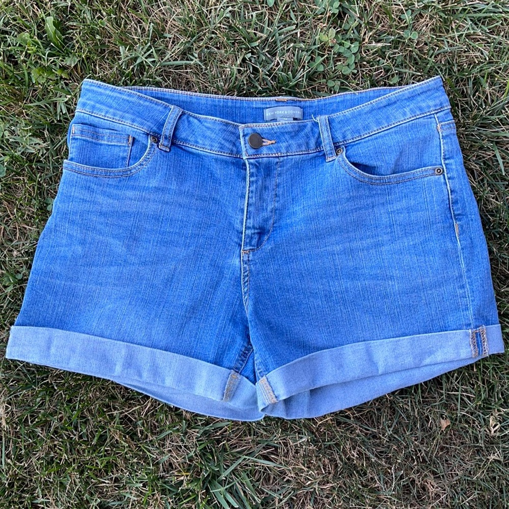 NY & Co denim shorts size 12